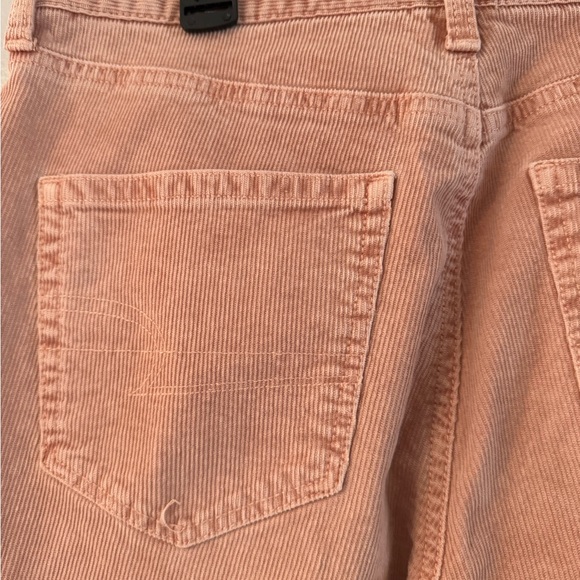 Ladie’s pale pink corduroy jeans - Picture 3 of 5